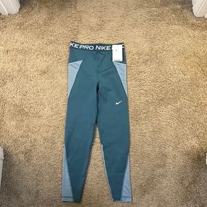 Nike Pro Leggings